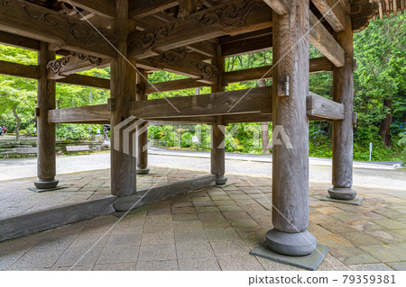 【神奈川縣】鎌倉,深情的圓覺寺大門 【神奈川縣】鎌倉,深情的圓覺寺大門 79359381
