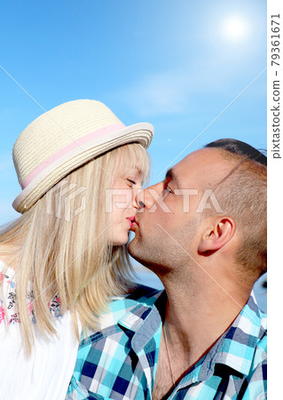 Lovers man and woman rest in a tropical country. Holiday romance, love, happy people 79361671