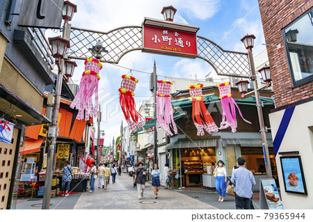[Kanagawa Prefecture] Komachi Street decorated with Tanabata decorations in Kamakura 79365944