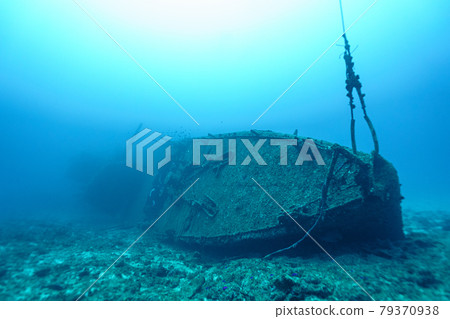 埃蒙斯號沉船潛水 79370938
