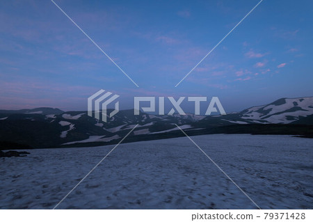 Daisetsuzan before dawn Daisetsuzan before dawn 79371428