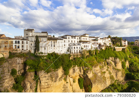 隆達，安達盧西亞的懸崖之城 79380820