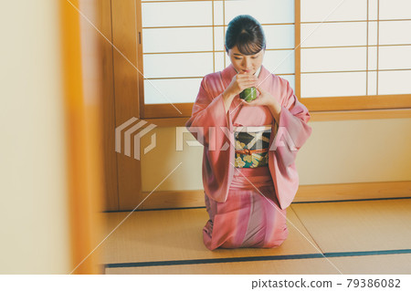 女生 女孩 女性 79386082