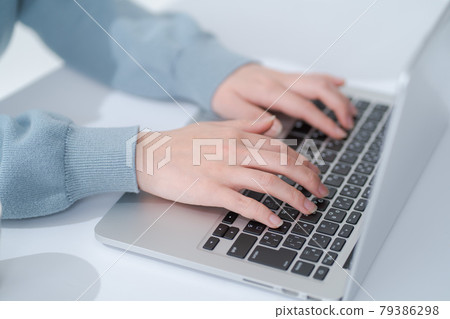 鍵盤電腦在手 79386298