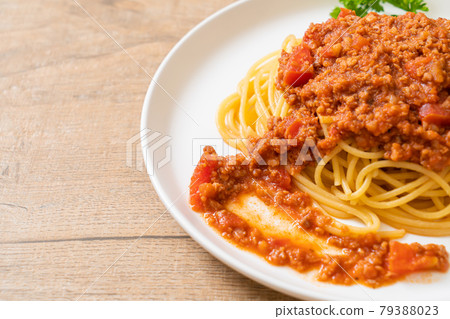 spaghetti bolognese pork or spaghetti with minced pork tomato sauce spaghetti bolognese pork or spaghetti with minced pork tomato sauce 79388023