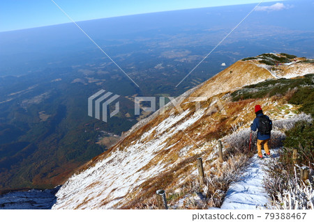 岡山縣鳥取縣Rime and Hakuo Daisen夏山步道 岡山縣鳥取縣Rime and Hakuo Daisen夏山步道 79388467