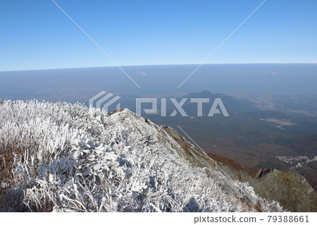 Rime and Hakuo Daisen, Tottori Prefecture, Okayama Prefecture, Natsuyama Trail Rime and Hakuo Daisen, Tottori Prefecture, Okayama Prefecture, Natsuyama Trail 79388661