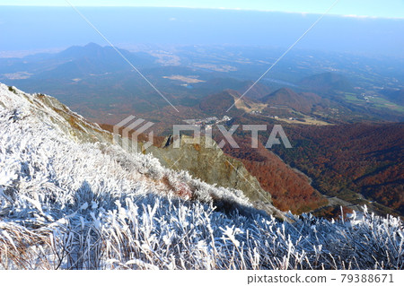Rime and Hakuo Daisen, Tottori Prefecture, Okayama Prefecture, Natsuyama Trail Rime and Hakuo Daisen, Tottori Prefecture, Okayama Prefecture, Natsuyama Trail 79388671