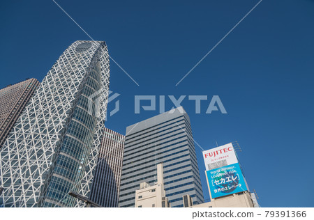 [Skyscraper in Shinjuku subcenter Mode Gakuen Kokun Tower] 79391366