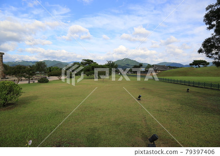 國立公園、慶州市、瞻星台、王陵 國立公園、慶州市、瞻星台、王陵 79397406