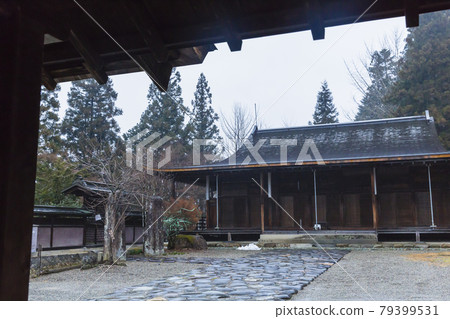 Gifu Takayama Shorenji Temple 79399531