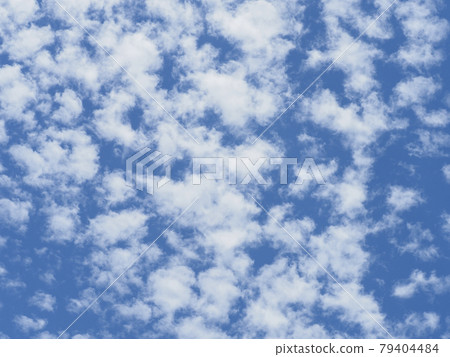 Cloud Cloud 79404484