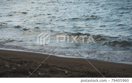 Lakeside Lakeside 79405960