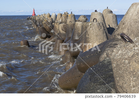 Breakwater at White Lake near the town of Belozersk in the Vologda region, Russia 79406639