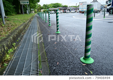 停車區的停車桿 停車區的停車桿 79408494