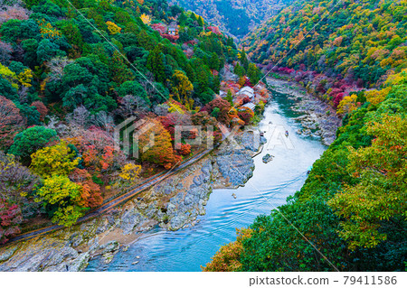 Kyoto Arashiyama in autumn Hozukyo Kyoto Arashiyama in autumn Hozukyo 79411586