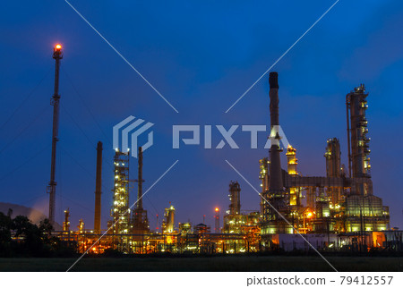 Petrochemical plant, Refinery 79412557