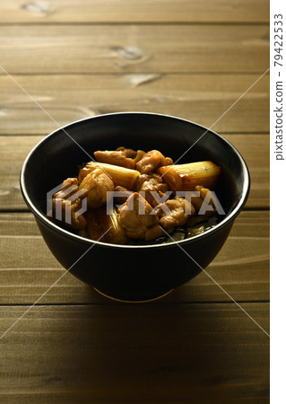 Yakitori-don 79422533