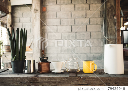 barista dripping coffee and slow coffee bar style barista dripping coffee and slow coffee bar style 79426946