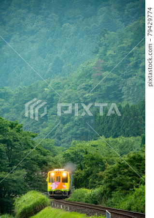 Tarumi Railway Midorino Station during the rainy season 79429774