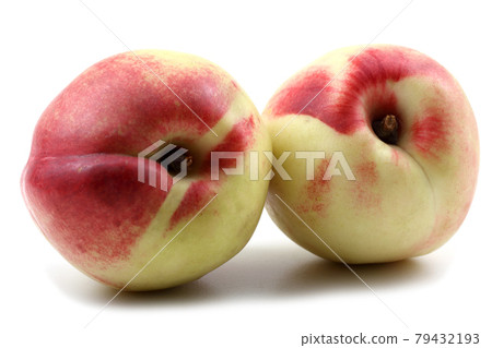 Two nectarines 79432193