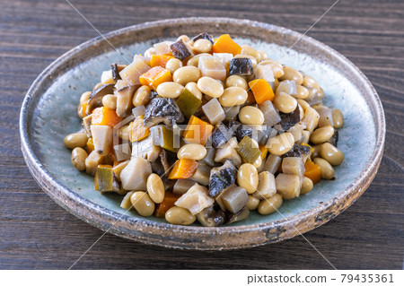 Gomoku cooked beans 79435361