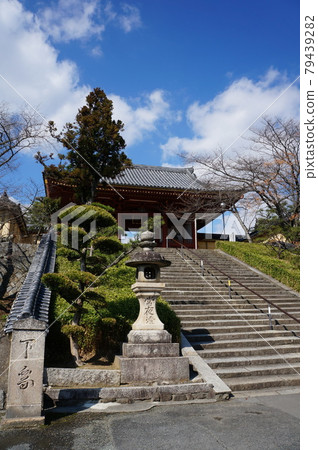 Namdaemun in Eifukuji, a famous temple in Minamikawachi, Osaka Namdaemun in Eifukuji, a famous temple in Minamikawachi, Osaka 79439282