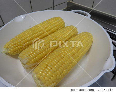 Corn 79439418
