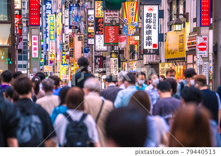 Tokyo cityscape of Japan July ... Mutant infection explosion ... Tokyo 593 people and threat figures again. Kabukicho Ichibangai is ... = 6th 79440513