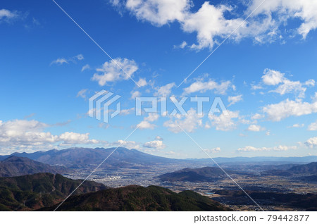Ueda City in early winter 79442877