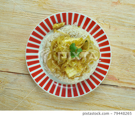 Lebanese Baked Fish With Rice 79448265