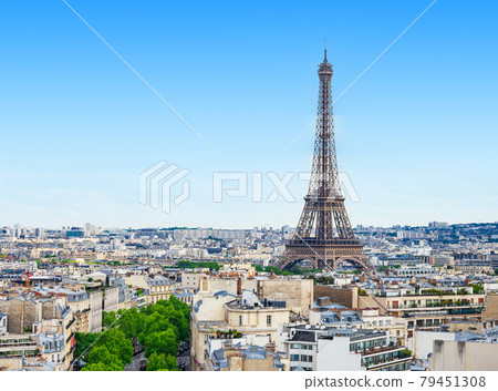 從凱旋門看見的巴黎艾菲爾鐵塔 從凱旋門看見的巴黎艾菲爾鐵塔 79451308