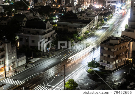輕光軌跡 79452696