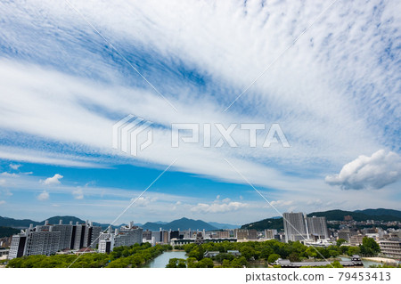 《Hiroshima City》 Cityscape and blue sky 《Hiroshima City》 Cityscape and blue sky 79453413
