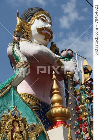 Sculpture, architecture and symbols of Buddhism, Thailand 79454023