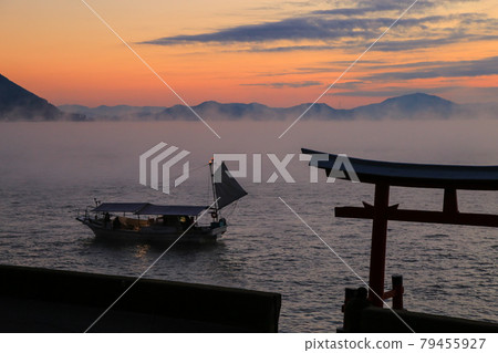 廣島縣三原市瀨奈海國立公園風影山海霧 79455927