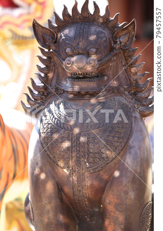 Sculpture, architecture and symbols of Buddhism, Thailand 79457557