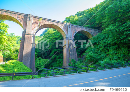 Megane Bridge Usui Third Bridge Early Summer Scenery 79469610