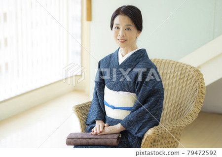 Kimono summer thin clothes single clothes women in their 60s 79472592