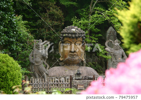 The Great Buddha of Fukusenji Temple (Yugawara City, Shizuoka Prefecture) 79475957