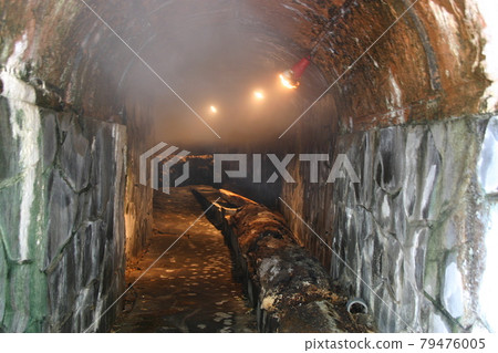 伊豆山溫泉的源頭“柱切湯”內部 79476005