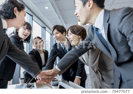  企業形象 79477077