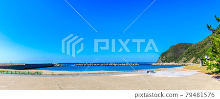 Komotahama海灘全景[長崎縣對馬市] 79481576