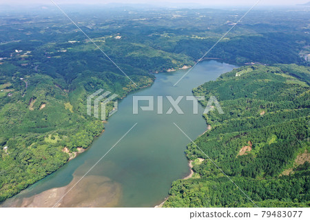 鳥瞰大隅湖全貌 79483077