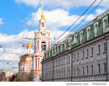 house and Church of Nikita the Martyr in Moscow 79484816