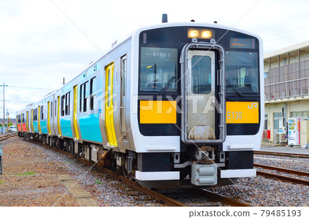 Ibaraki Prefecture JR East Suigun Line Kiha E130 series (E132) vehicle formation photo 79485193