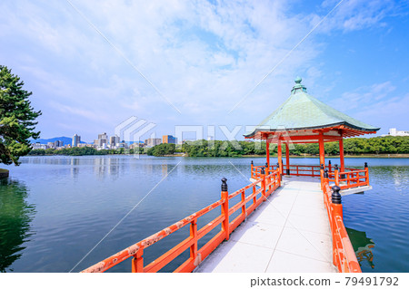Ohori Park in early summer Ukimido, Fukuoka City, Fukuoka Prefecture 79491792