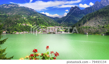 Picturesque mountain lake Lago di Alleghe in north of Italy 79493134