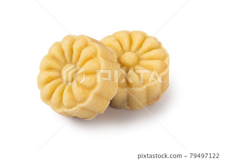 mid-autumn festival moon cake go back white background moon cake isolated fifteenth night cut り抜き げっぺい 79497122