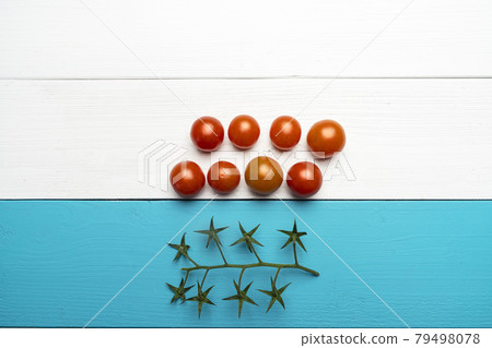 Pachino tomatoes Pachino tomatoes 79498078